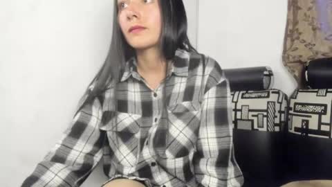 Snapshot of nathaly_love96 chatting on 04-30-26, 11:09 Nathaly online show from 04-30-26, 11:09