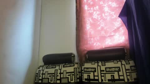 Snapshot of nathaly_love96 chatting on 05-08-26, 08:14 Nathaly online show from 05-08-26, 08:14