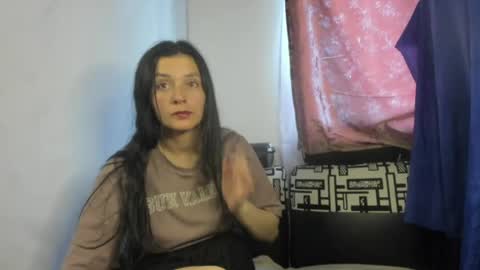 Snapshot of nathaly_love96 chatting on 06-01-26, 08:54 Nathaly online show from 06-01-26, 08:54