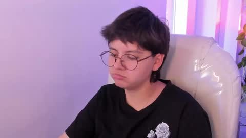 nathalyy_ds online show from 04-18-26, 07:18