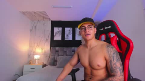 Snapshot of nathan_gross chatting on 02-13-25, 05:26 nathan_gross online show from 02-13-25, 05:26