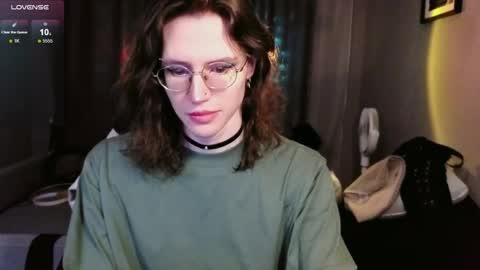 Snapshot of nathan_lucas chatting on 05-19-26, 11:44 This name is so sexy you cant pronounce it. online show from 05-19-26, 11:44