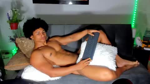 Snapshot of nathan_sexy247 chatting on 10-15-25, 11:10 Nathan online show from 10-15-25, 11:10