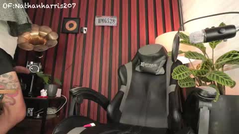 Snapshot of nathanharris207 chatting on 12-04-25, 08:39 Nathan Harris online show from 12-04-25, 08:39