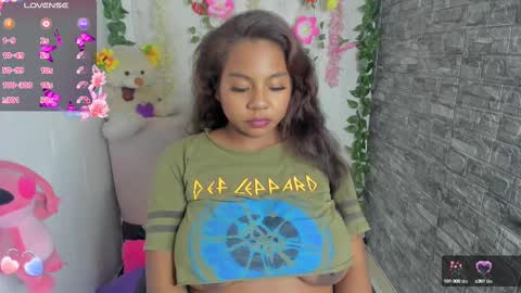 Naty online show from 02-18-25, 07:43