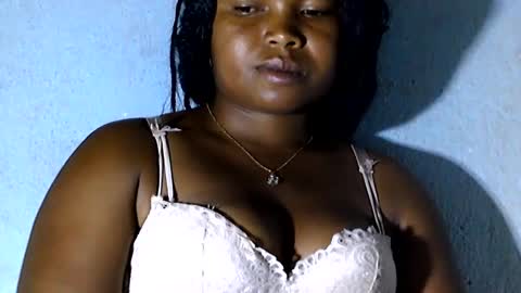 Snapshot of nathy02 chatting on 01-21-25, 11:35 Nathy online show from 01-21-25, 11:35