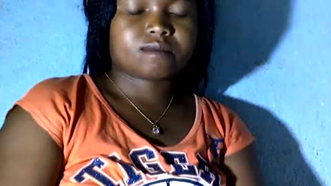 Snapshot of nathy02 chatting on 01-27-25, 12:37 Nathy online show from 01-27-25, 12:37