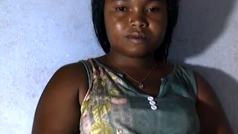 Snapshot of nathy02 chatting on 02-10-25, 07:15 Nathy online show from 02-10-25, 07:15