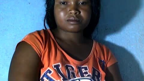 Snapshot of nathy02 chatting on 02-11-25, 04:33 Nathy online show from 02-11-25, 04:33