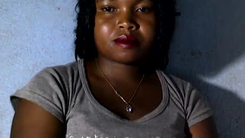 Snapshot of nathy02 chatting on 02-17-25, 08:04 Nathy online show from 02-17-25, 08:04