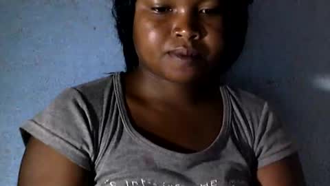 Snapshot of nathy02 chatting on 02-18-25, 04:48 Nathy online show from 02-18-25, 04:48
