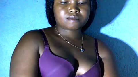 Snapshot of nathy02 chatting on 03-05-25, 12:33 Nathy online show from 03-05-25, 12:33