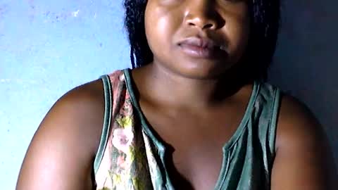 Snapshot of nathy02 chatting on 03-06-25, 05:35 Nathy online show from 03-06-25, 05:35