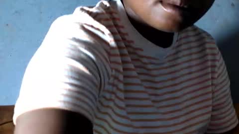 Snapshot of nathy02 chatting on 10-08-25, 03:42 Nathy online show from 10-08-25, 03:42