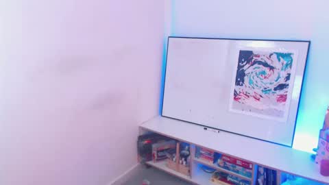 Snapshot of nathy_rock chatting on 10-18-25, 12:35 Nathalia online show from 10-18-25, 12:35