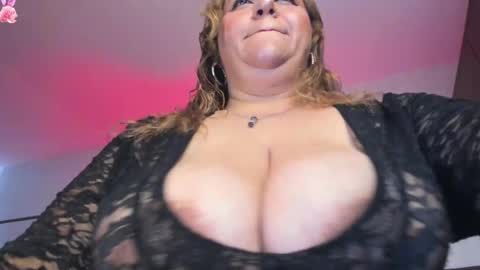 Snapshot of nathylovexx chatting on 05-15-26, 03:08 nathy new independent account online show from 05-15-26, 03:08