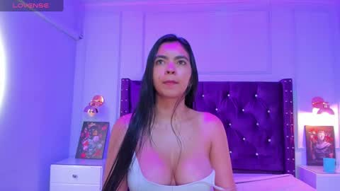 Snapshot of nathyy_garcia chatting on 02-11-25, 10:48 Nathyy online show from 02-11-25, 10:48
