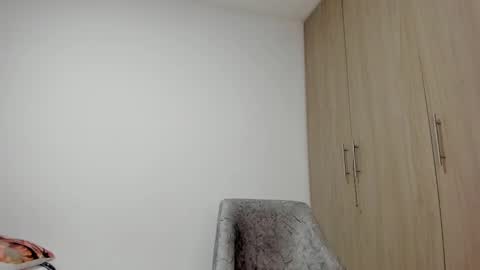 Snapshot of nathyy_garcia chatting on 09-19-25, 04:25 Nathyy online show from 09-19-25, 04:25