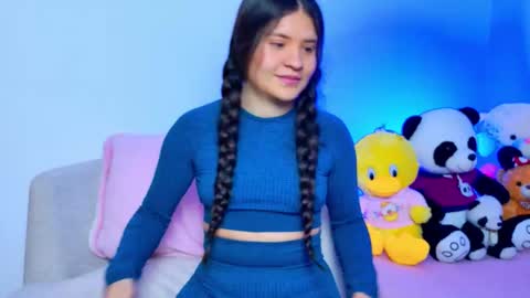 Naty  online show from 11-25-25, 09:20