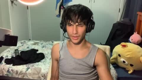 native_boy2 online show from 12-14-25, 08:20