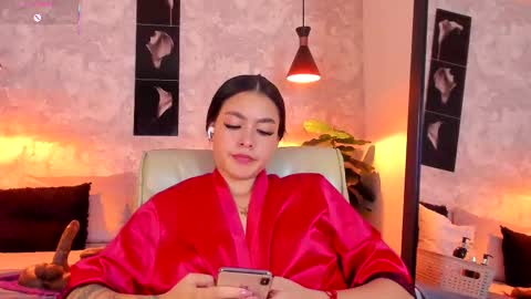 Snapshot of natt_collins chatting on 10-28-25, 08:51 Natalia online show from 10-28-25, 08:51