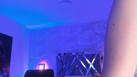 Snapshot of natt_collins chatting on 02-24-26, 03:37 Natalia online show from 02-24-26, 03:37