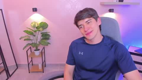 Nathaniel online show from 04-07-26, 09:15