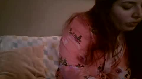 Snapshot of natty_green chatting on 09-22-25, 04:36 Natalie G online show from 09-22-25, 04:36