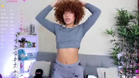 Snapshot of natty_romanof_1 chatting on 01-13-25, 12:24 natty online show from 01-13-25, 12:24