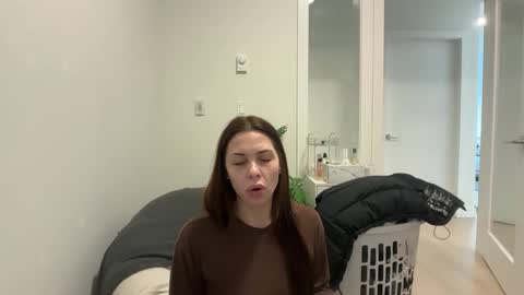 NATTY FIERROS online show from 03-31-26, 06:30