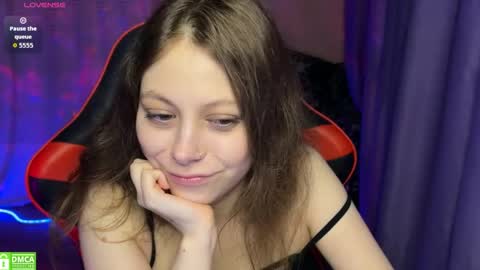 Snapshot of natural_babe666 chatting on 06-06-26, 09:52 natural_babe666 online show from 06-06-26, 09:52