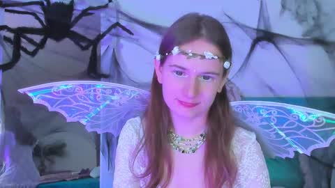 Meri online show from 10-31-25, 06:47