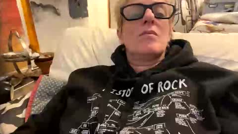 naturalbornsinfull online show from 11-01-25, 01:24