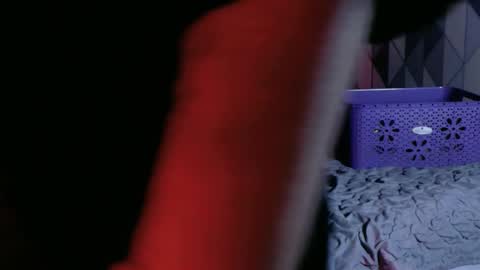 Snapshot of naturaltitss_ chatting on 10-23-25, 07:23 Gwen online show from 10-23-25, 07:23