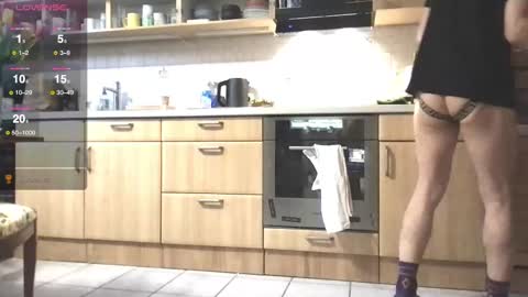 Nature online show from 03-12-25, 05:07