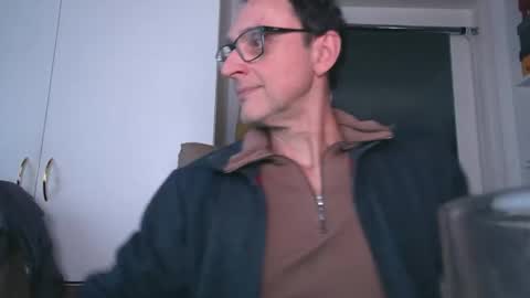 naturista25 online show from 12-05-25, 02:36