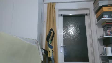 Snapshot of naturista25 chatting on 02-26-26, 06:40 naturista25 online show from 02-26-26, 06:40