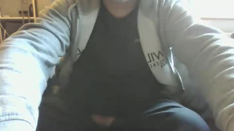 Snapshot of naturistmale45 chatting on 03-06-25, 01:46 naturistmale45 online show from 03-06-25, 01:46