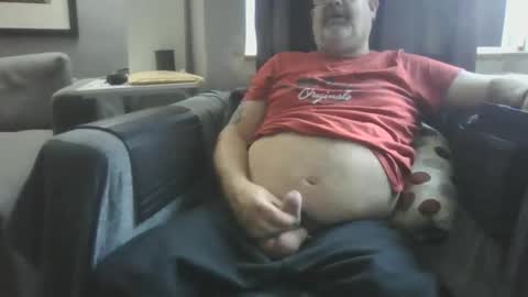Snapshot of naturistmale45 chatting on 10-13-25, 02:06 naturistmale45 online show from 10-13-25, 02:06
