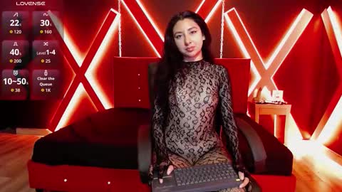 Snapshot of natuxxa chatting on 11-03-25, 04:25 natuxxa online show from 11-03-25, 04:25