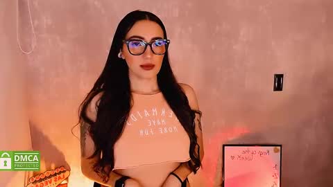 Snapshot of natval_ chatting on 12-06-24, 11:00 Natalia Valeria online show from 12-06-24, 11:00