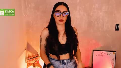 Snapshot of natval_ chatting on 12-07-24, 11:07 Natalia Valeria online show from 12-07-24, 11:07