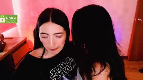 Snapshot of natval_ chatting on 12-16-24, 01:00 Natalia Valeria online show from 12-16-24, 01:00