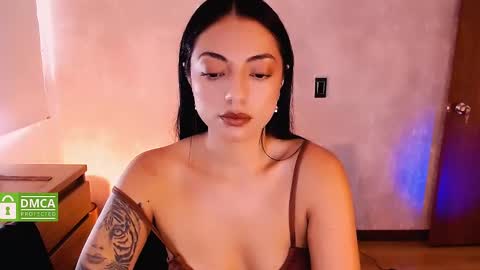 Snapshot of natval_ chatting on 02-08-25, 02:05 Natalia Valeria online show from 02-08-25, 02:05