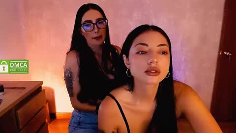 Snapshot of natval_ chatting on 02-09-25, 11:25 Natalia Valeria online show from 02-09-25, 11:25