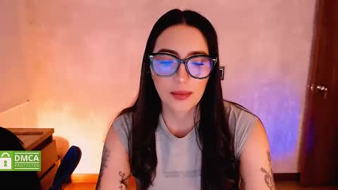 Snapshot of natval_ chatting on 02-16-25, 11:16 Natalia Valeria online show from 02-16-25, 11:16