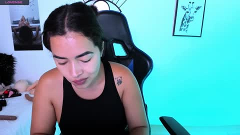 Snapshot of naty_07 chatting on 01-11-25, 09:15 Natalia online show from 01-11-25, 09:15