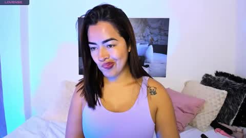 Snapshot of naty_07 chatting on 02-16-25, 04:42 Natalia online show from 02-16-25, 04:42