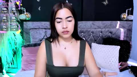 Snapshot of naty_07 chatting on 10-03-25, 08:28 Natalia online show from 10-03-25, 08:28