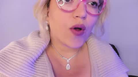 Nataly online show from 10-30-25, 08:38